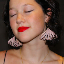 Load image into Gallery viewer, pima earrings pink
